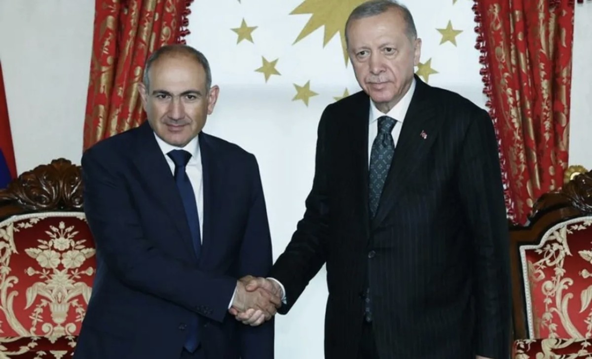 Ərdoğan və Paşinyan normallaşma prosesini müzakirə etdilər