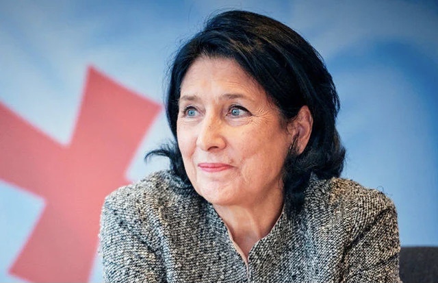 Paşinyanı ilk o təbrik etdi