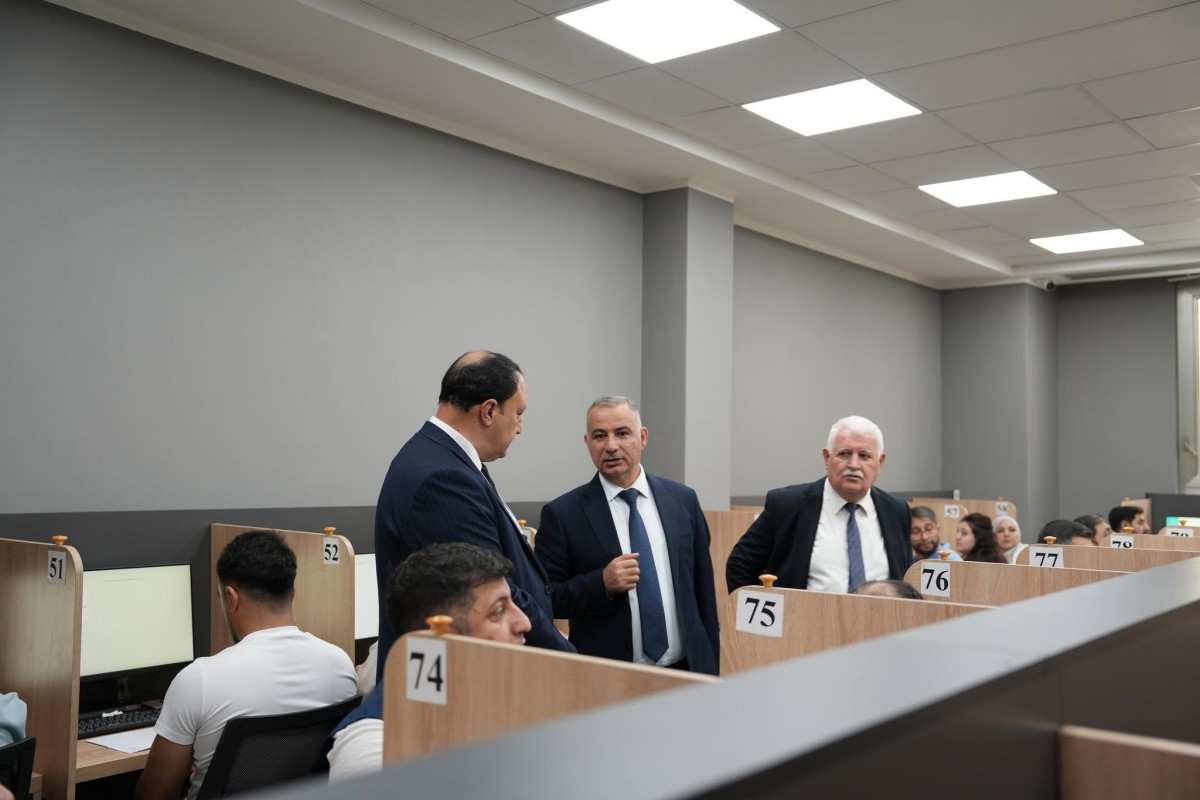 QHT nümayəndələri vakant vəzifələr üzrə imtahan prosesini izləyiblər