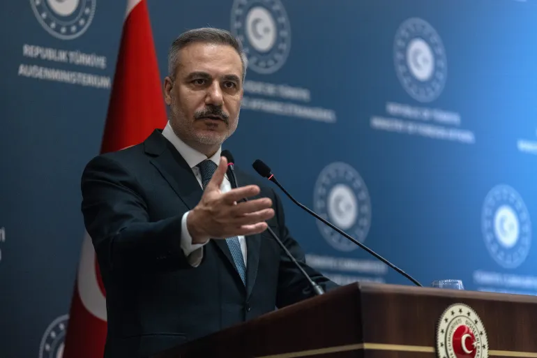 Fidan Rusiyaya gedəcək