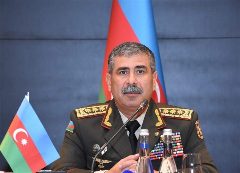 Müdafiə naziri Pakistana başsağlığı verdi