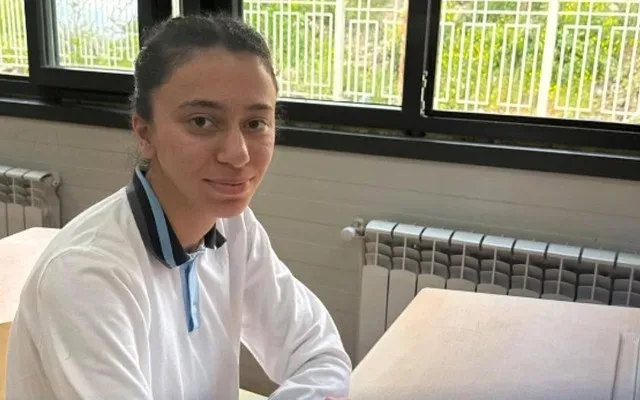 33 il sonra Kəlbəcərin ilk məzunu - FOTO