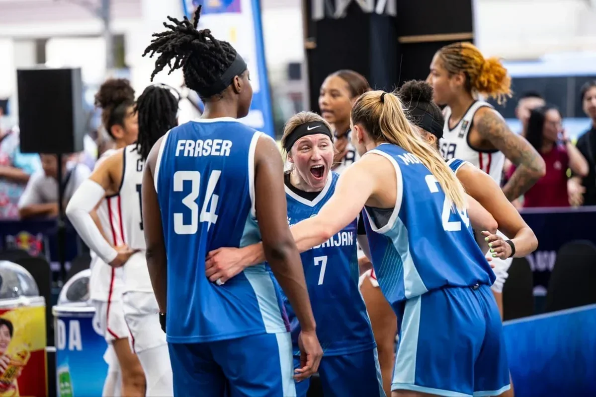 Qadın basketbolçularımız FİNALDA