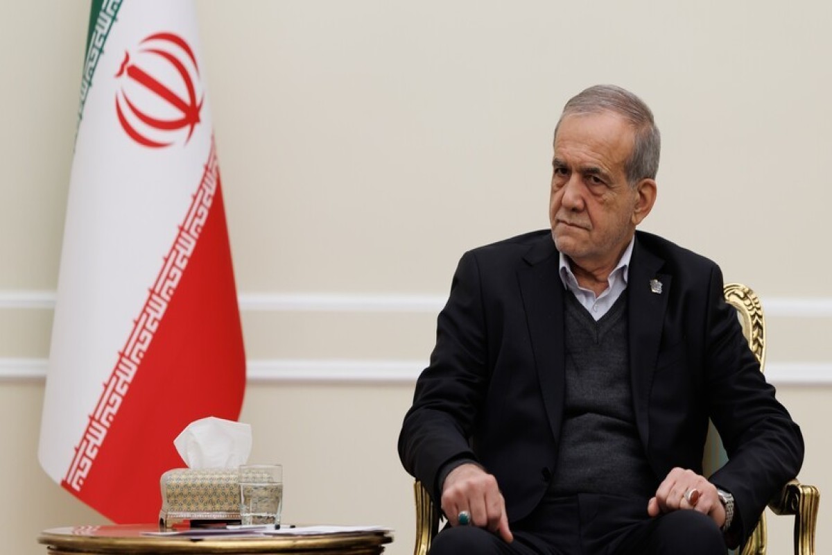 İran ABŞ ilə dialoqu davam etdirmək qərarına gəldi