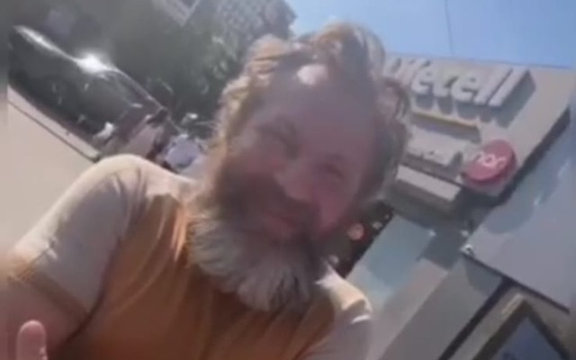 İctimai nəqliyyatda qadınlara qarşı əxlaqsız hərəkətlər edən şəxs həbs olundu - VİDEO
