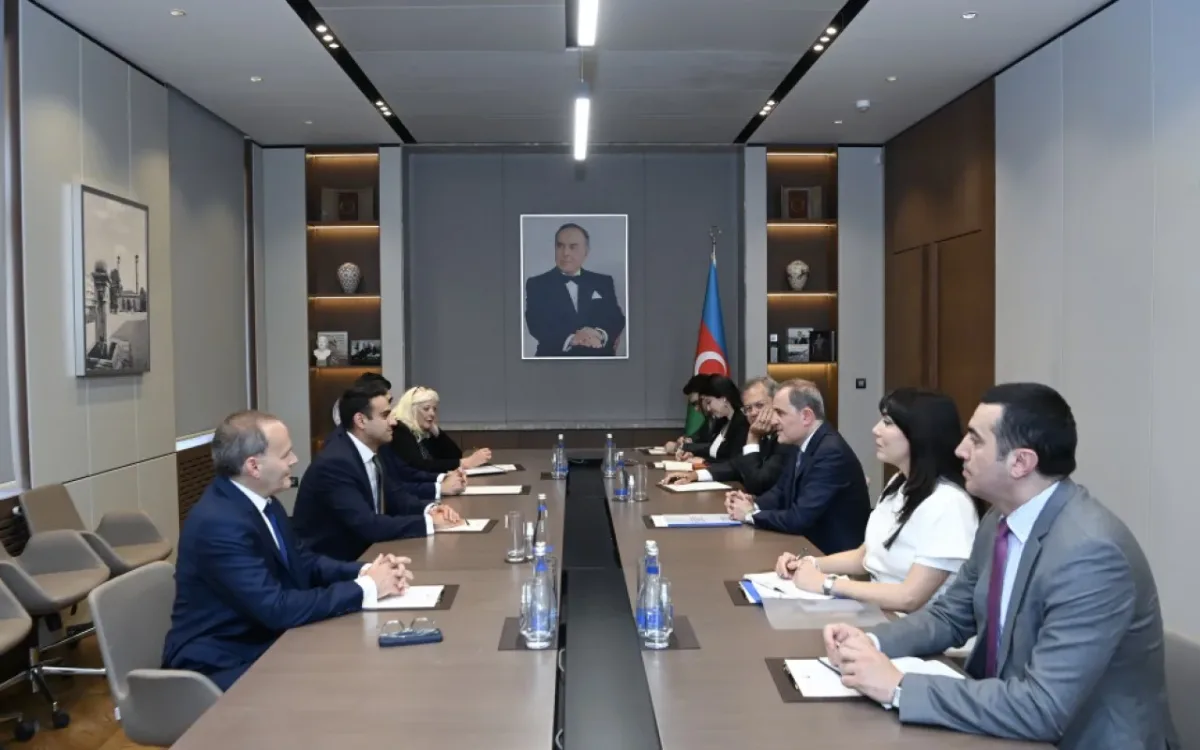 ABŞ konqresmeni Azərbaycan-Ermənistan normallaşma prosesi barədə məlumatlandırılıb
