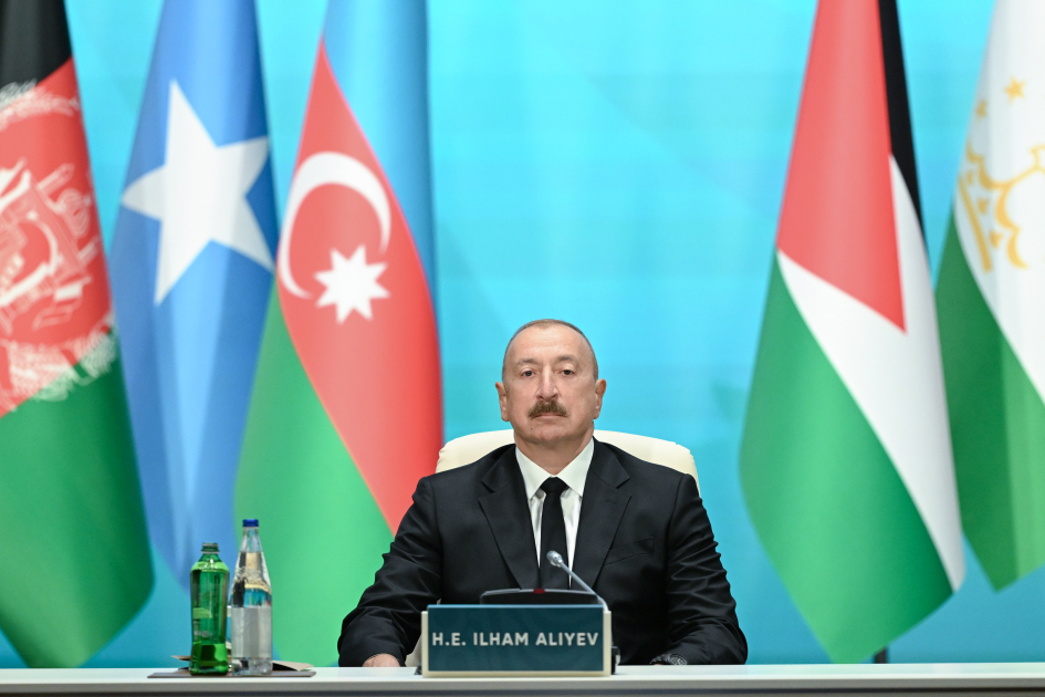 Prezident: Azərbaycan vasitəsilə daşınan yüklərin həcmini iki dəfə artırmaq istəyirik