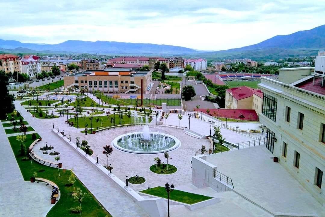 Xankəndi şəhərinə daha 18 ailə yola salınıb