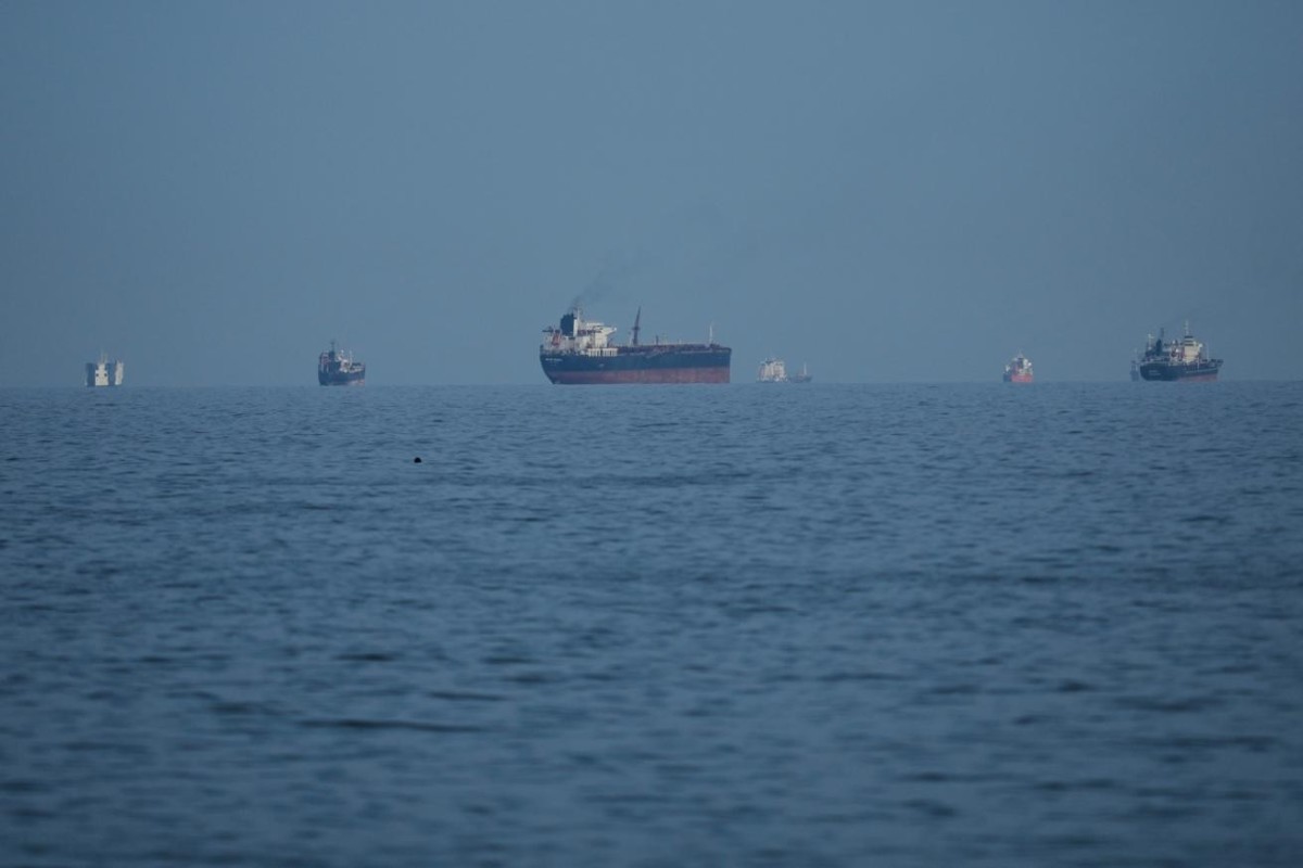 Hindistan Hörmüz boğazından üç tanker keçirdi