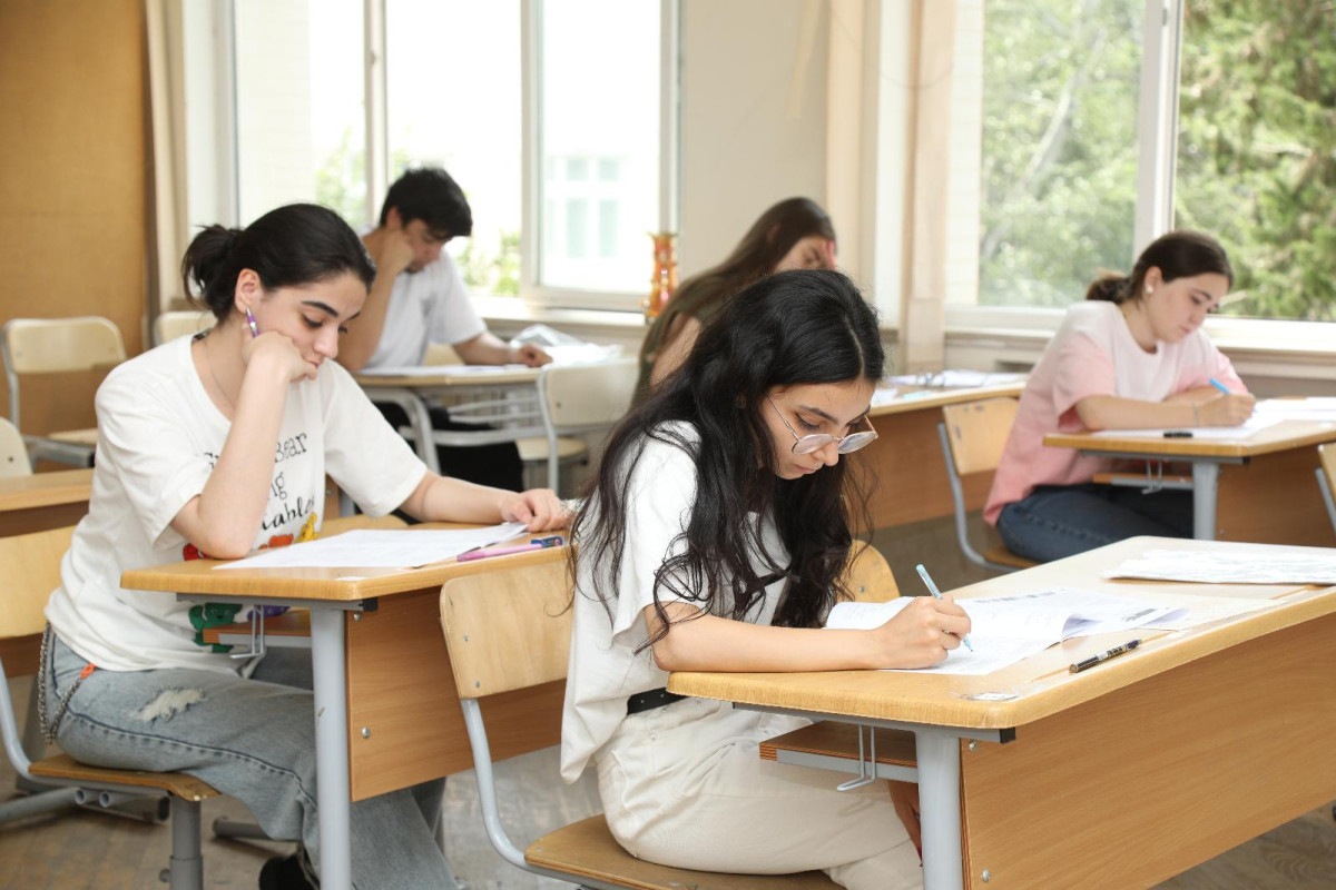 Bakı universitetlərində bakalavrların sayı azaldılacaq