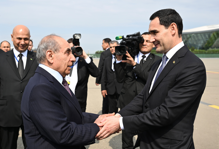 Türkmənistan Prezidenti Azərbaycana gəldi - FOTOLAR