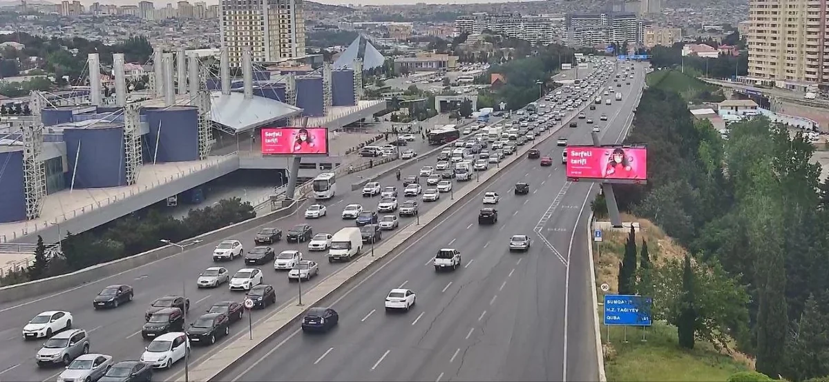 Bakıda bu yollarda tıxac var - SİYAHI