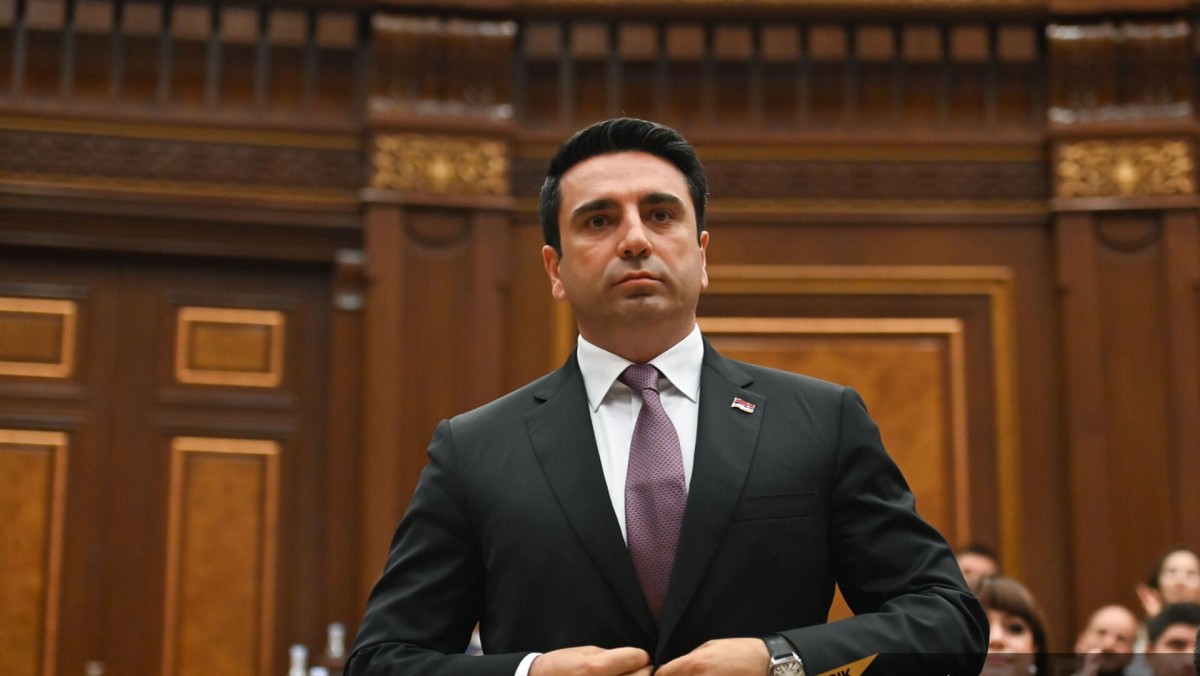 Simonyan prezident olmaq istəyir