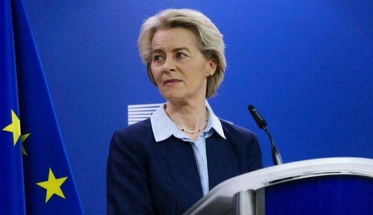 Leyen İrəvana gəlir