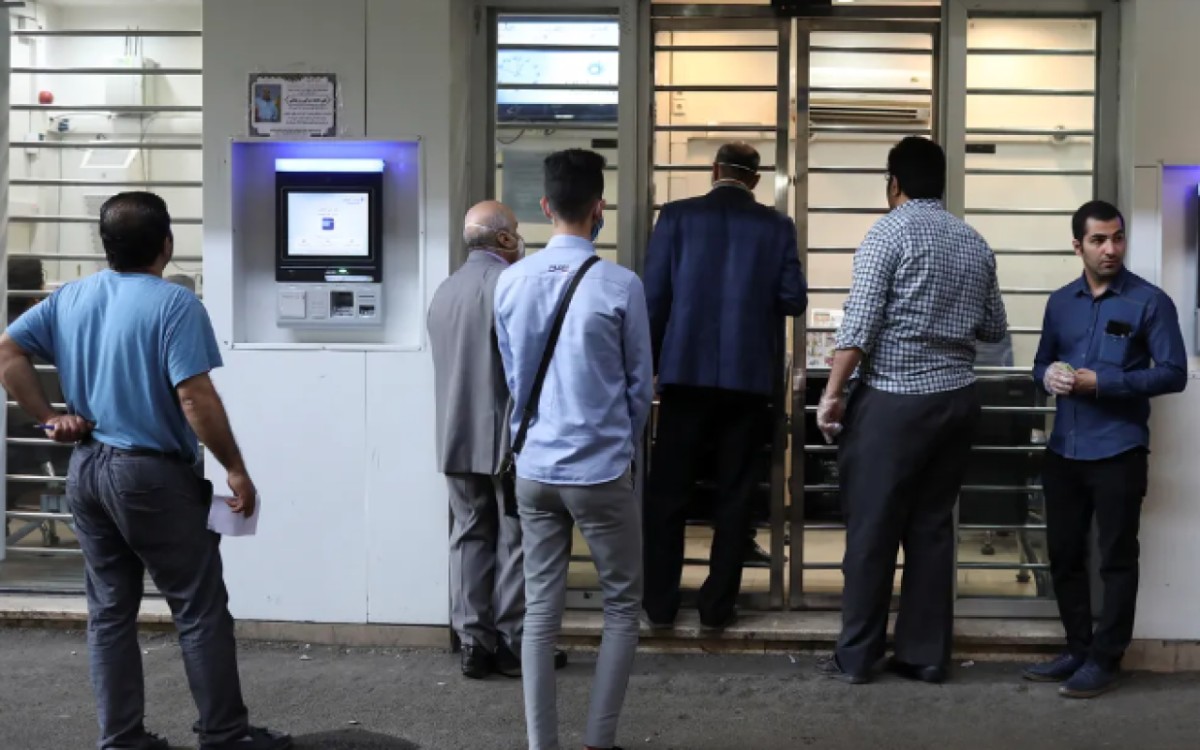İranda da banklara kiberhücum oldu 