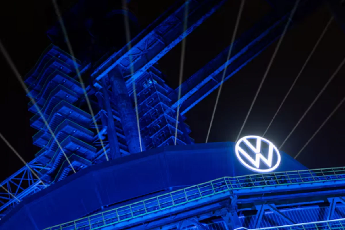 Volkswagendə böhran: Şirkət minlərlə iş yerini ixtisar edir, zavodlarını bağlayır