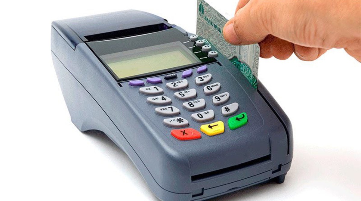 Azərbaycanda nağdsız ödənişlər 14 % artıb
