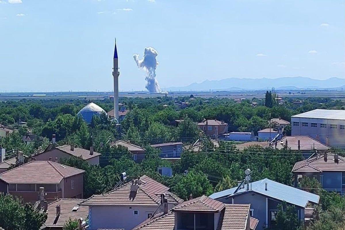 Türkiyədə fişəng fabrikində PARTLAYIŞ
