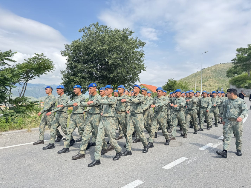 Laçında hərbçilər yürüş ediblər - FOTOLAR