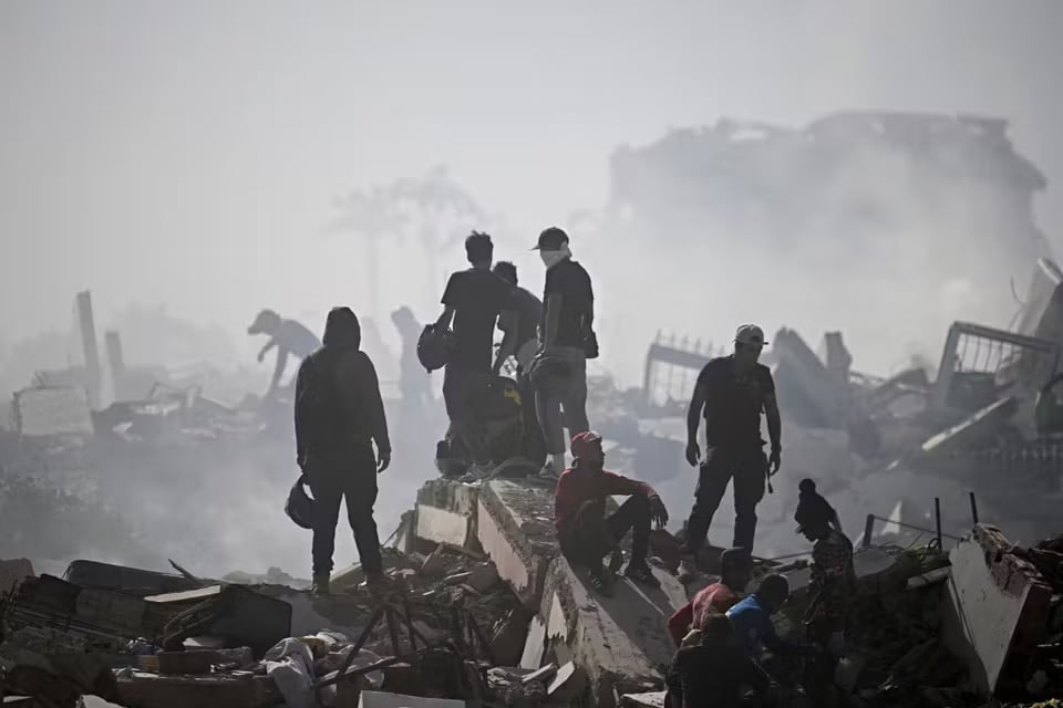 Venesuelada zəlzələ: 920 ölü, 3360 yaralı, 50 min itkin