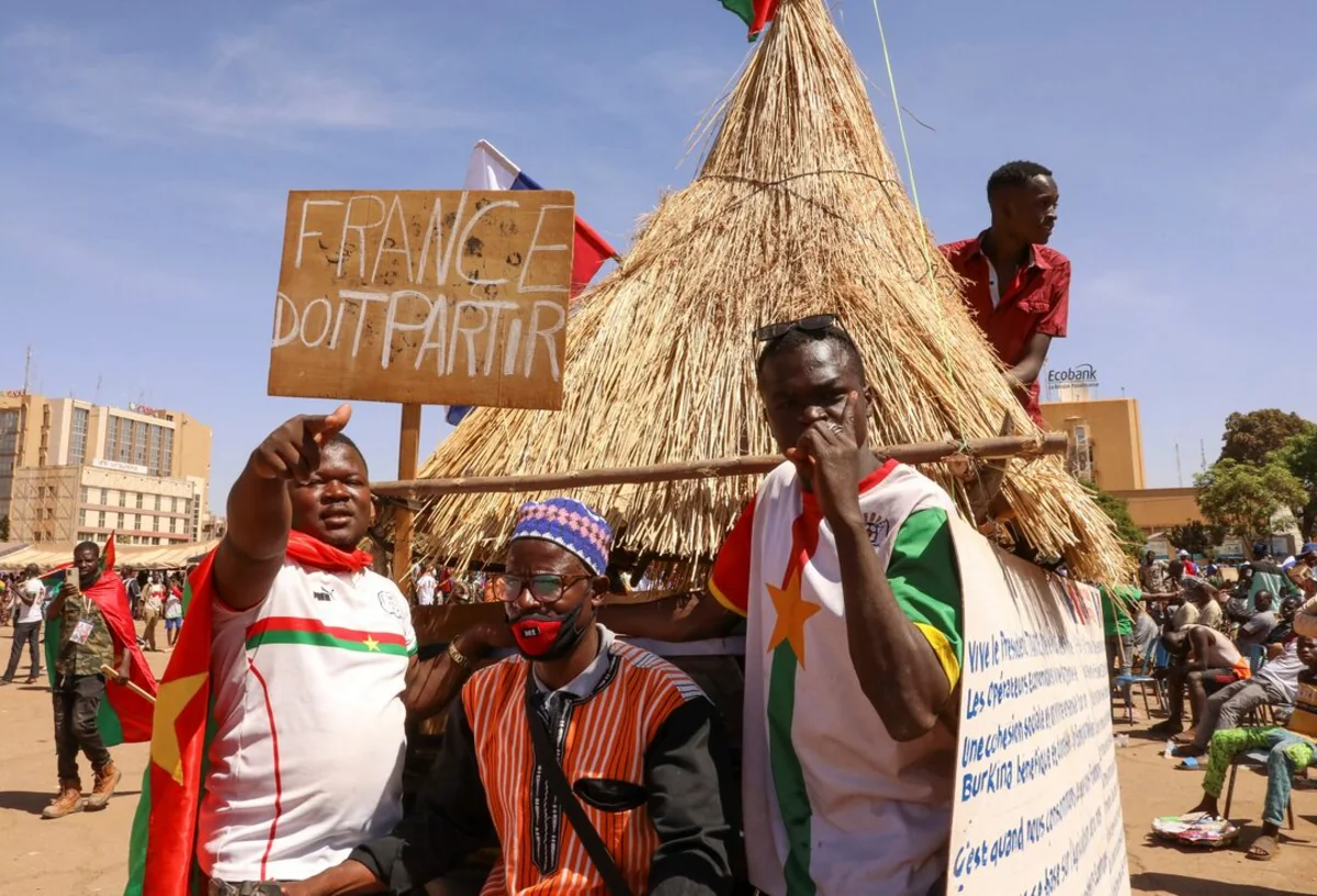 Burkina Faso Fransa ilə diplomatik əlaqələrini kəsib