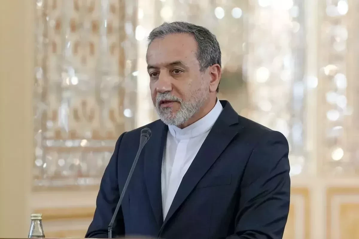 İranın xarici işlər naziri İraqa səfər edib