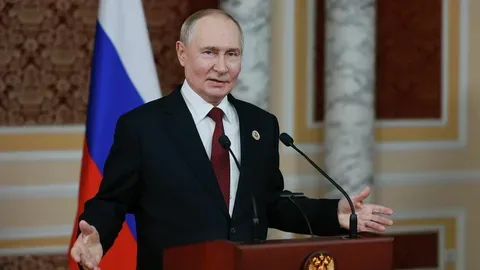 Putin müsahibəsini telesuflyor vasitəsilə verib