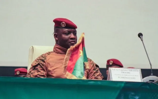 Burkina-Faso Fransaya 7 gün vaxt verdi
