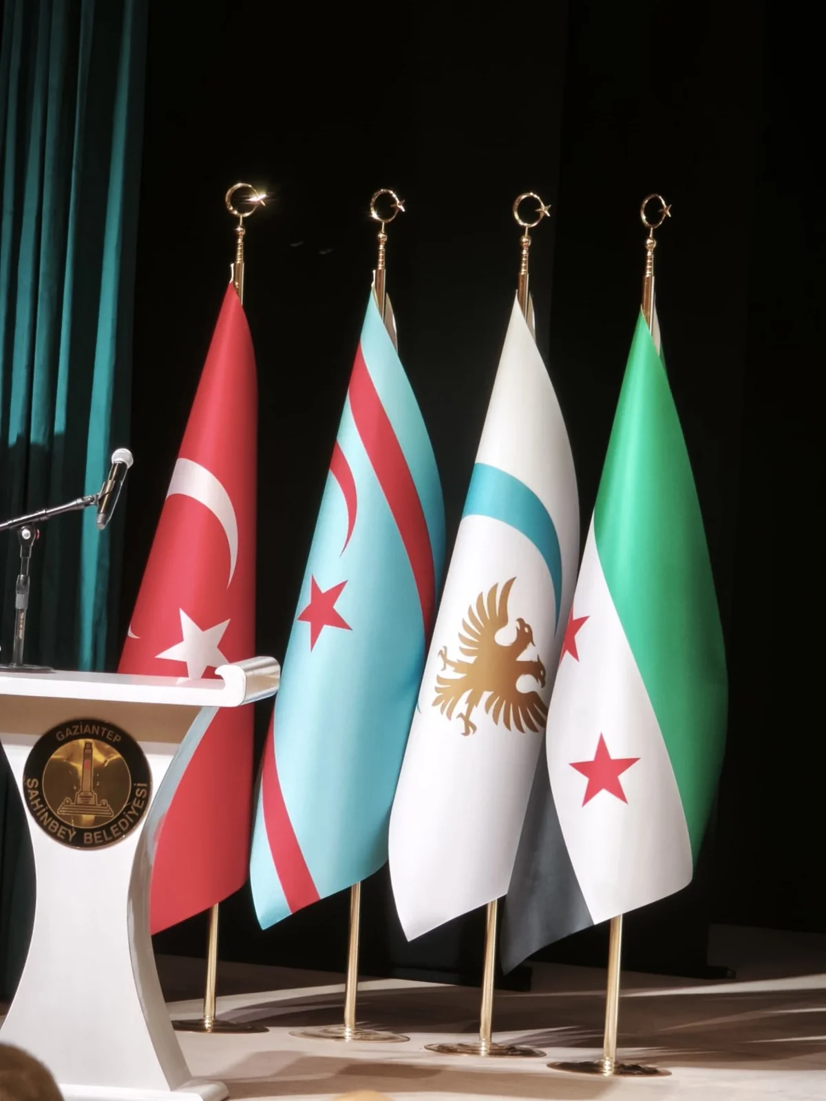 Suriyada 3 türkmana vəzifə verilib