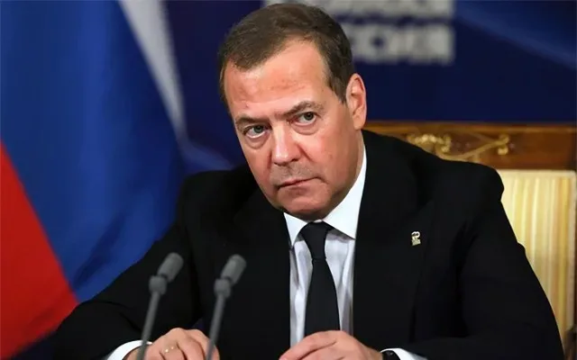 Xameneinin dəfninə Rusiya onu göndərir