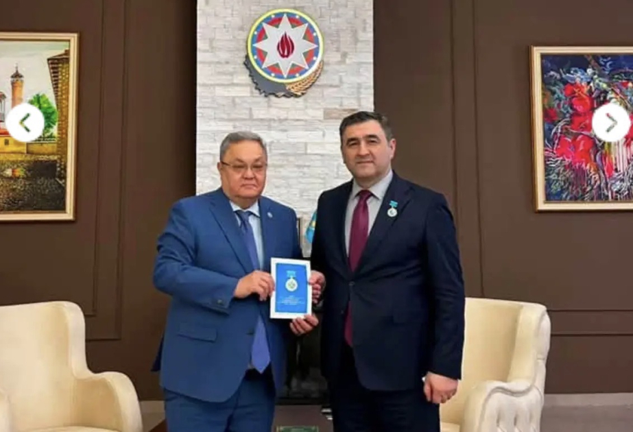 Qazaxıstandakı səfirimiz medalla təltif edildi