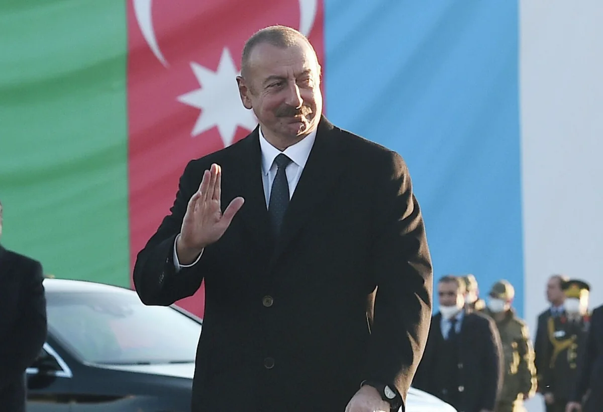 İctimai etimadın arxasında duran amillər: İlham Əliyevin siyasi kursunun nəticələri