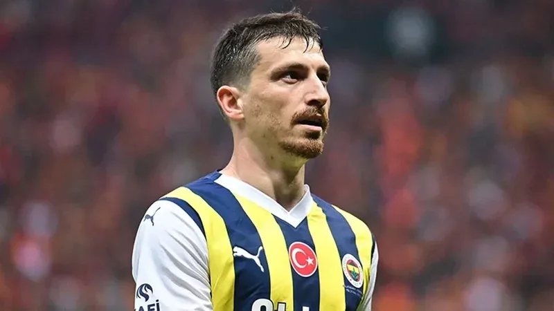 Fənərbağça həbs olunan futbolçusu ilə yeni müqavilə imzaladı