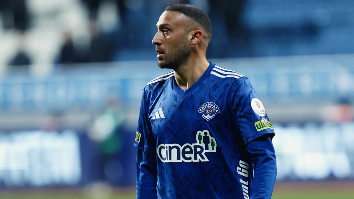 Cenk Tosunun gözlənilməz transferi: Bu klubla razılaşdı