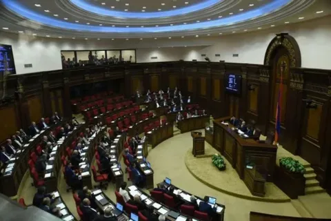 Koçaryanın bloku parlamentdə təmsil olunacaq?
