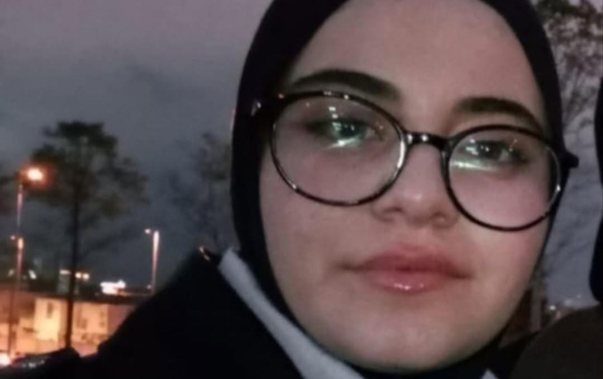 Yasamaldakı partlayışda ölən 16 yaşlı Zəhranın - Fotosu