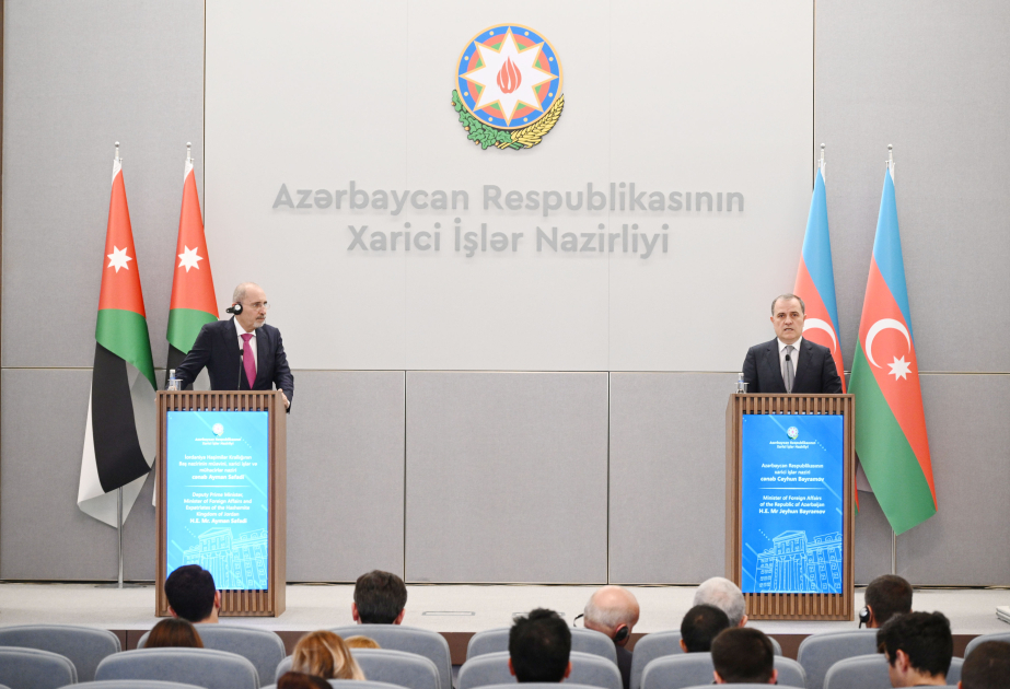 Həmkarı Bayramovu İordaniyaya DƏVƏT ETDİ