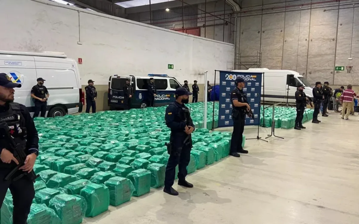 Avropada ən böyük sintetik narkotik partiyası müsadirə olundu