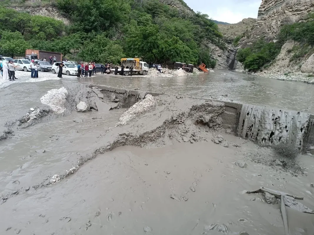 Dağıstanda fövqəladə vəziyyət: çıxış yolu yoxdur