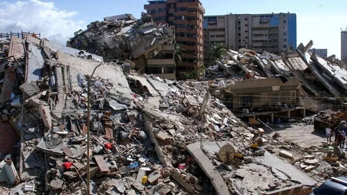 Venesuelada zəlzələdə ölənlərin sayı 3889-a çatdı