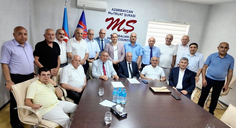 Jurnalist Xanoğlan Əhmədovun 65 illik yubileyi qeyd edildi