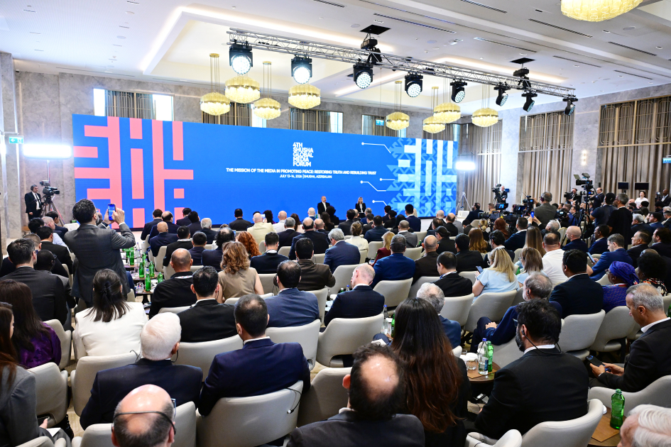 Prezident IV Şuşa Qlobal Media Forumunin açılışında iştirak etdi - FOTOLAR - YENİLƏNİB