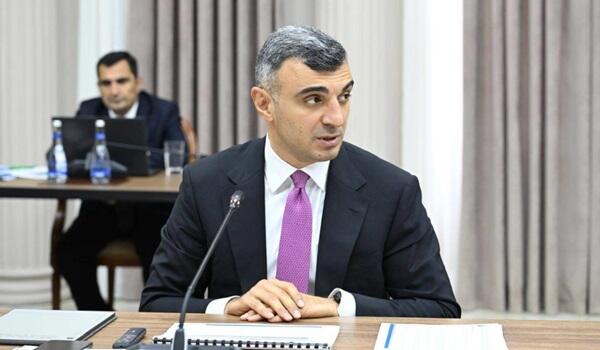 Baş bankir ona vəzifə verdi