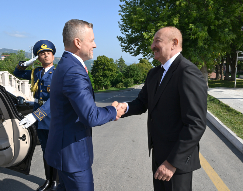 İlham Əliyev slovakiyalı həmkarını Şuşada qarşıladı - FOTOLAR