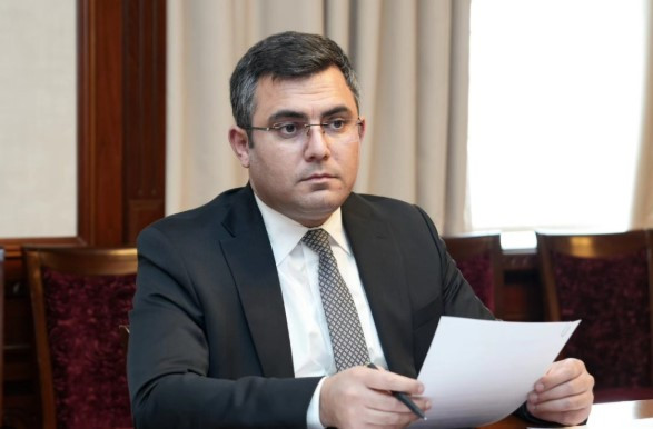 Ceyhun Cəlilova etiraz edib işdən çıxdılar