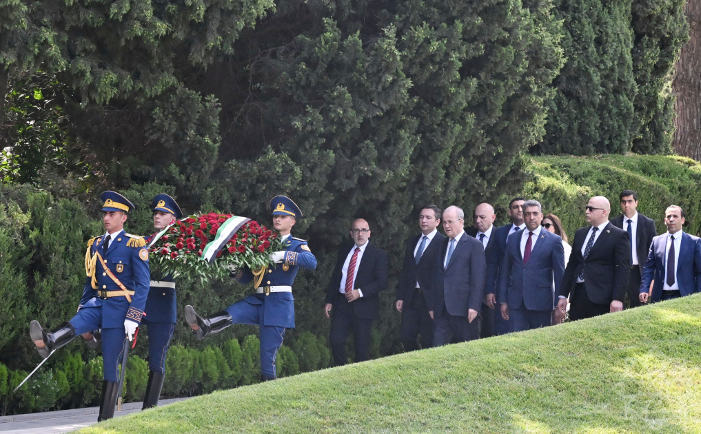 Məhəmməd Mustafa Fəxri xiyabanda - FOTOLAR