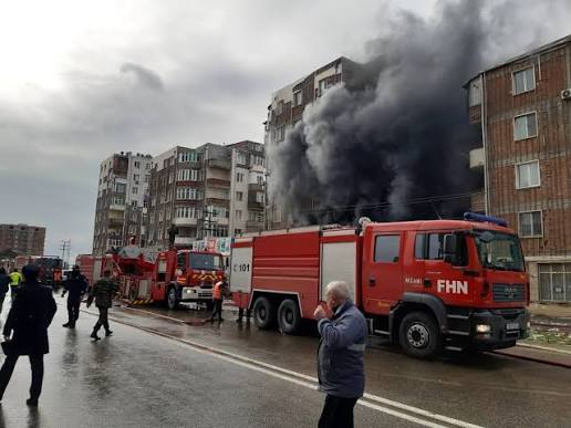 Xırdalanda yaşayış binasında yanğın
