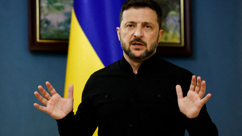 Zelenski: Ukrayna üçün məqbul sülhə nail olmaq strategiyasını müzakirə edirik
