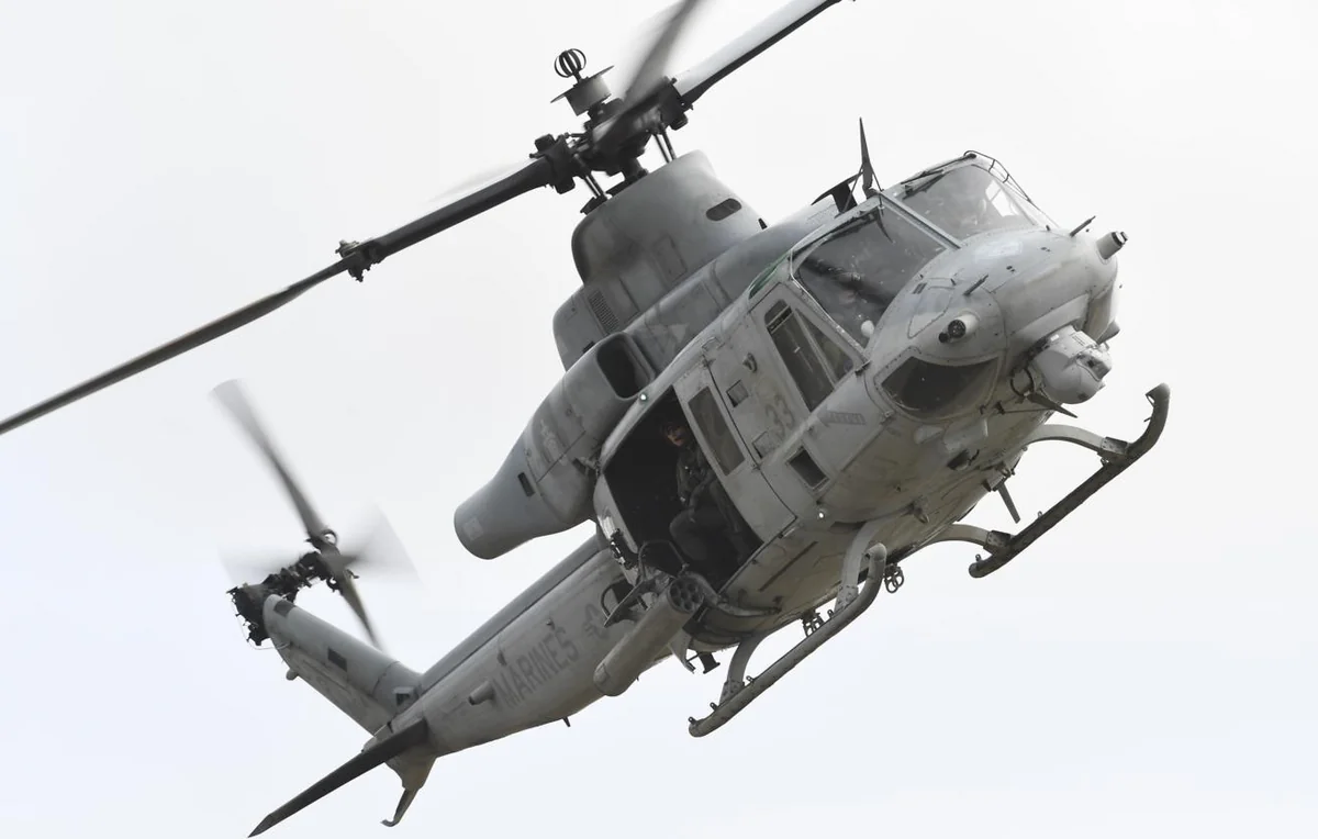 Çexiyada hərbi helikopter qəzaya uğradı: Ölən var