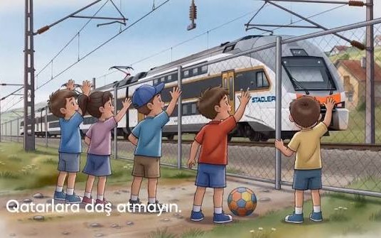 Qatarlara 21 dəfə daş atılıb - VİDEO